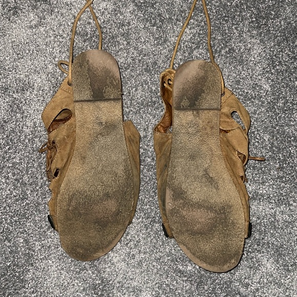 Aldo Fringe Gem tie back sandal sz 9 - Picture 3 of 3